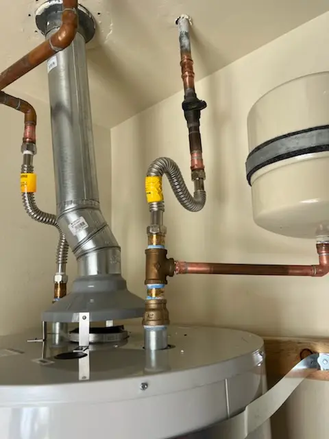 Water heater installation and plumbing repair in Shailerville